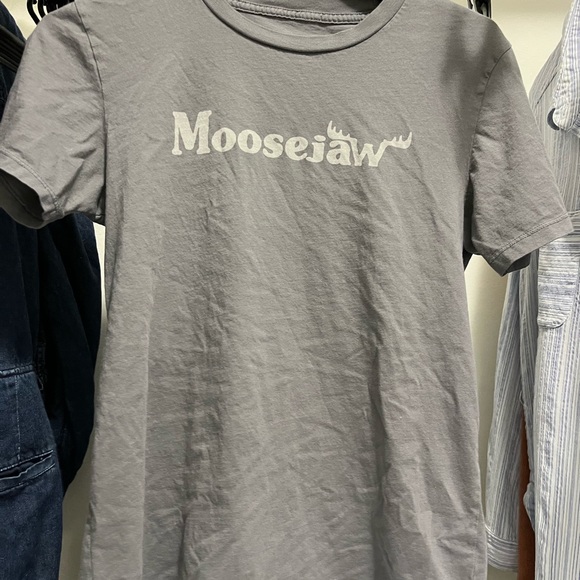 Moose jaw Tee - Picture 4 of 5